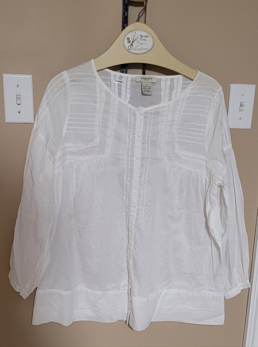 Vertigo Paris White Pintuck Button-Front Blouse